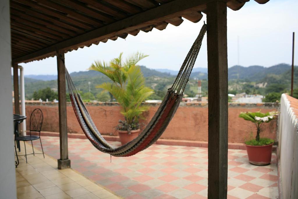 Hotel&Restaurant Guancascos Gracias Extérieur photo